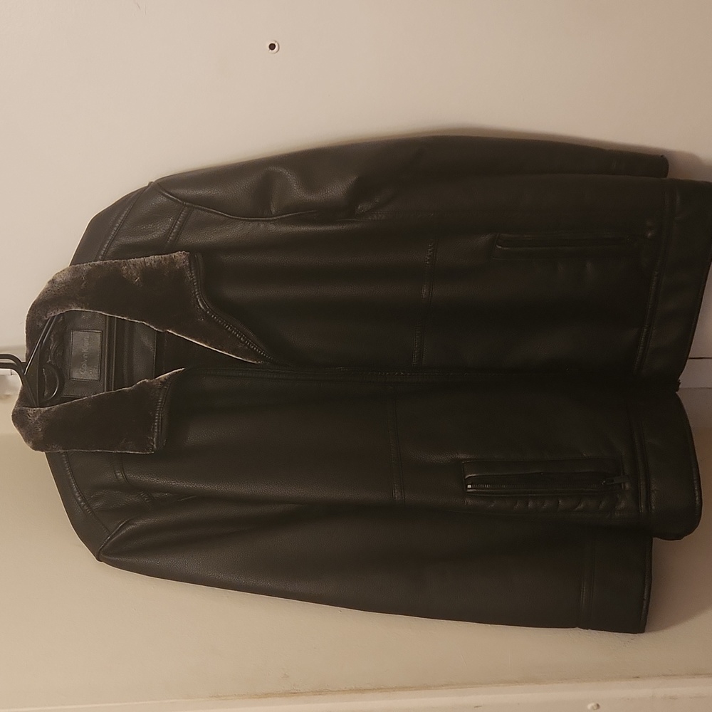 MEN'S LEATHER COAT